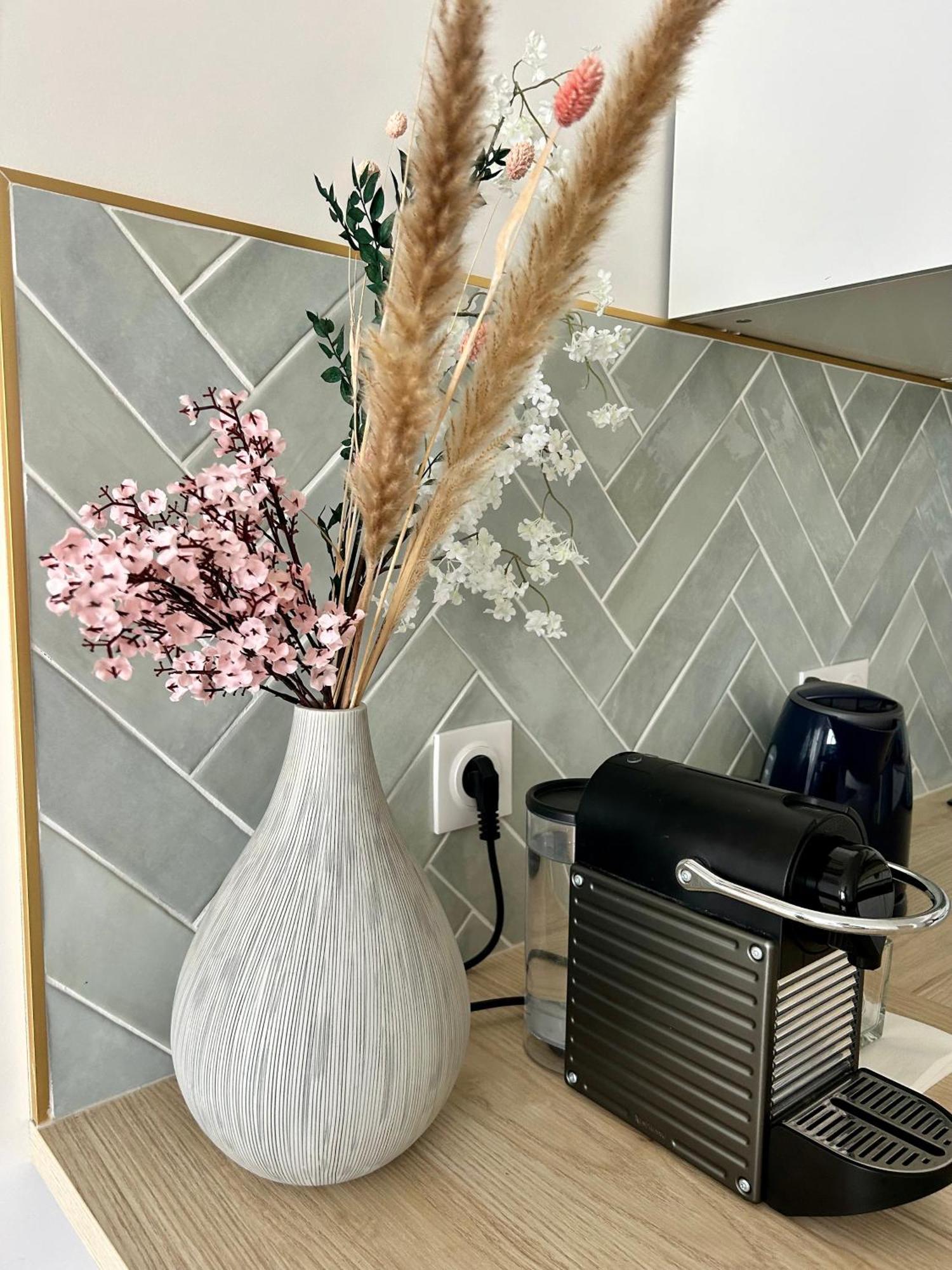 Elegant Appartement Minimaliste Entre Paris Et Disney Noisy-le-Grand ภายนอก รูปภาพ