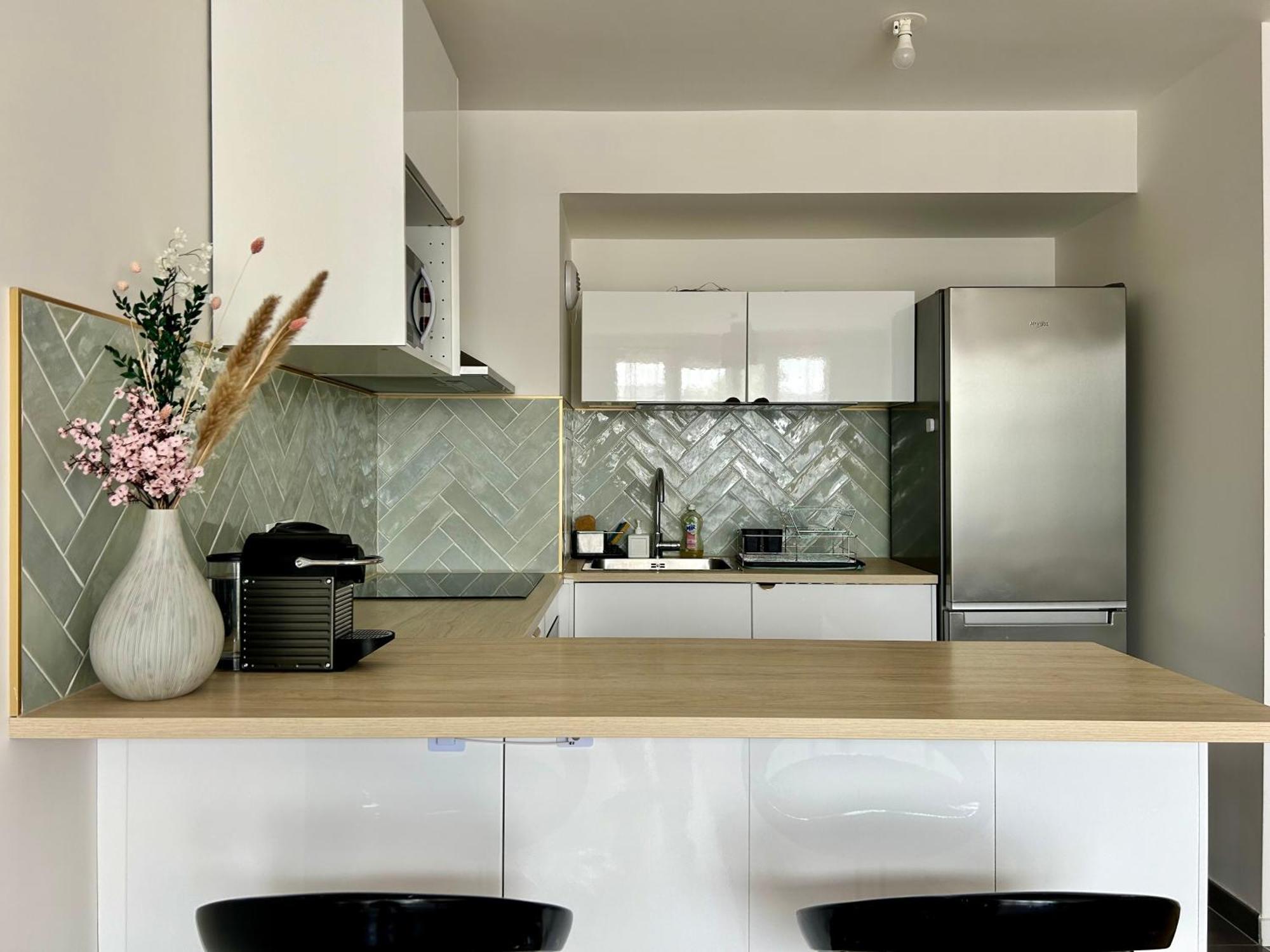 Elegant Appartement Minimaliste Entre Paris Et Disney Noisy-le-Grand ภายนอก รูปภาพ