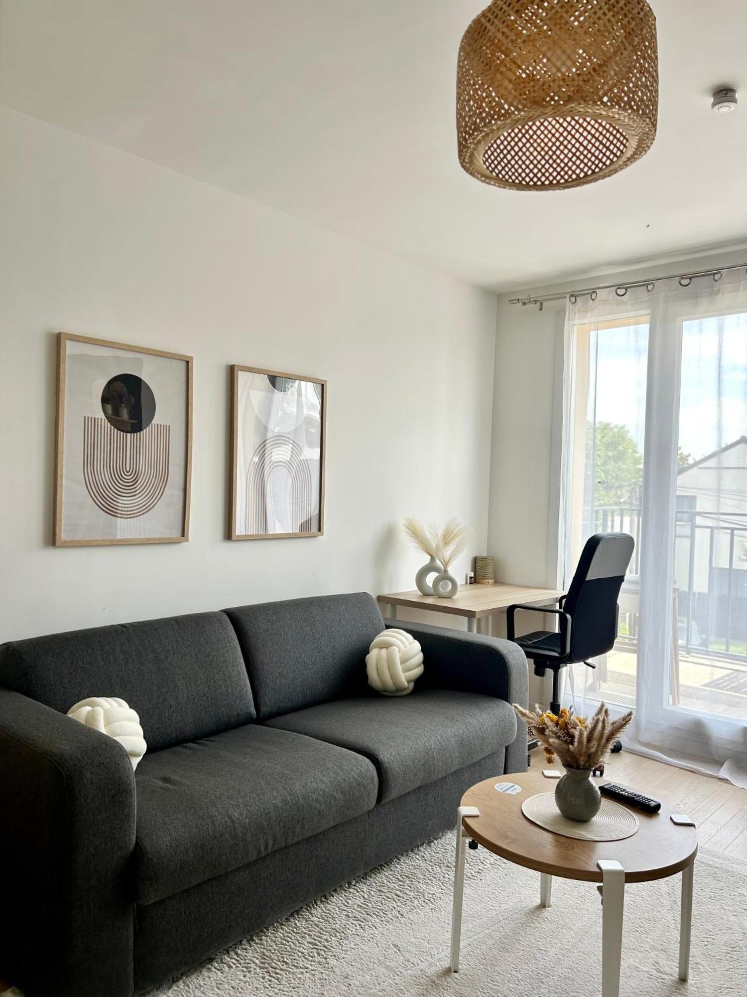Elegant Appartement Minimaliste Entre Paris Et Disney Noisy-le-Grand ภายนอก รูปภาพ